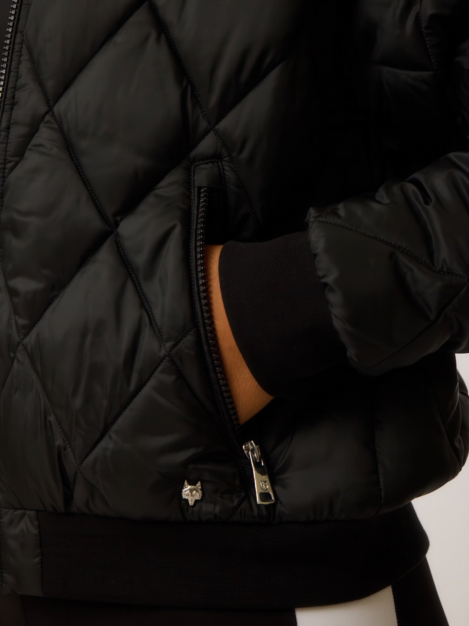 Aries X-Lite Diamond Jacket