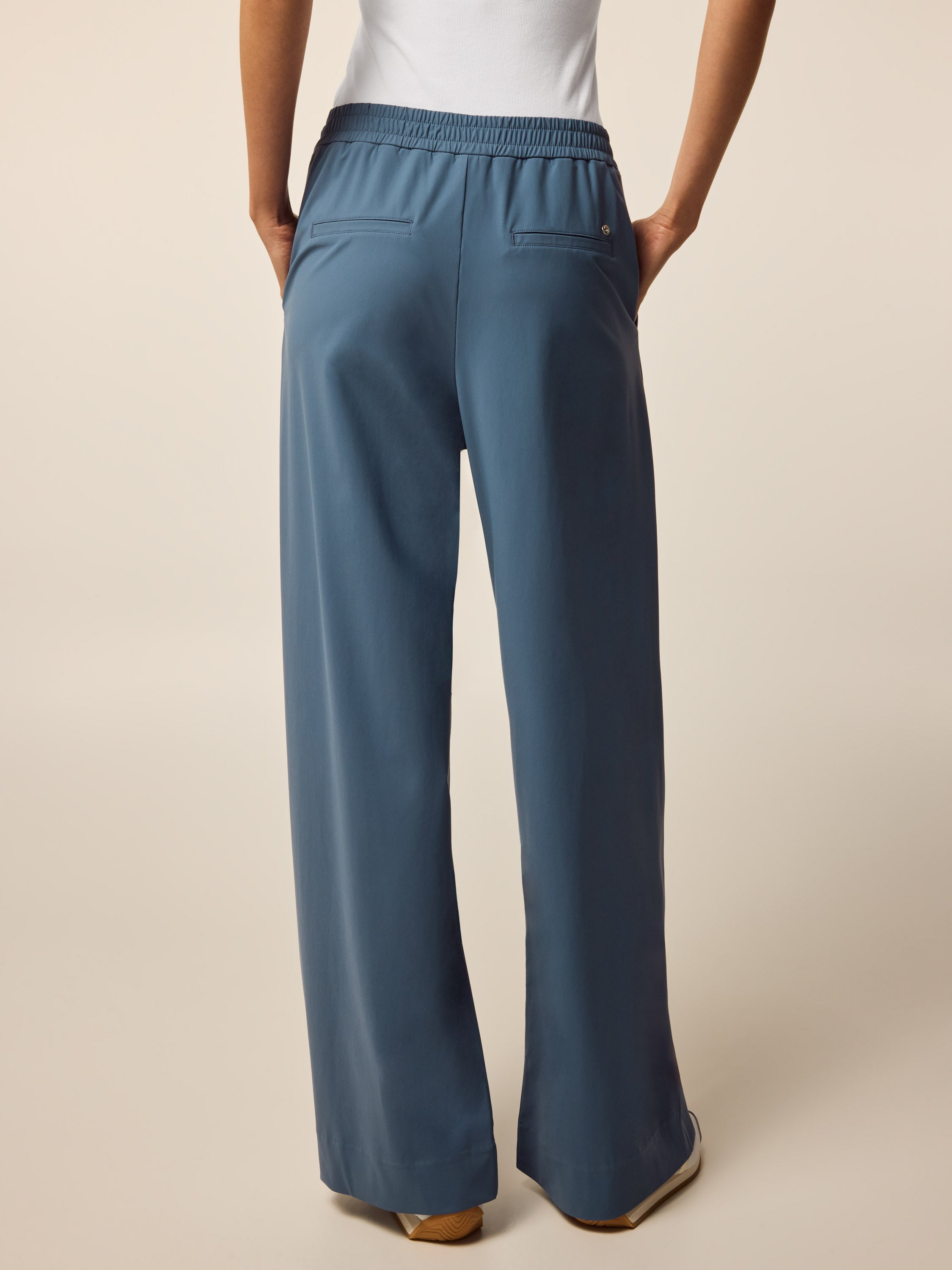 30" Phoenix Wide Leg Trouser